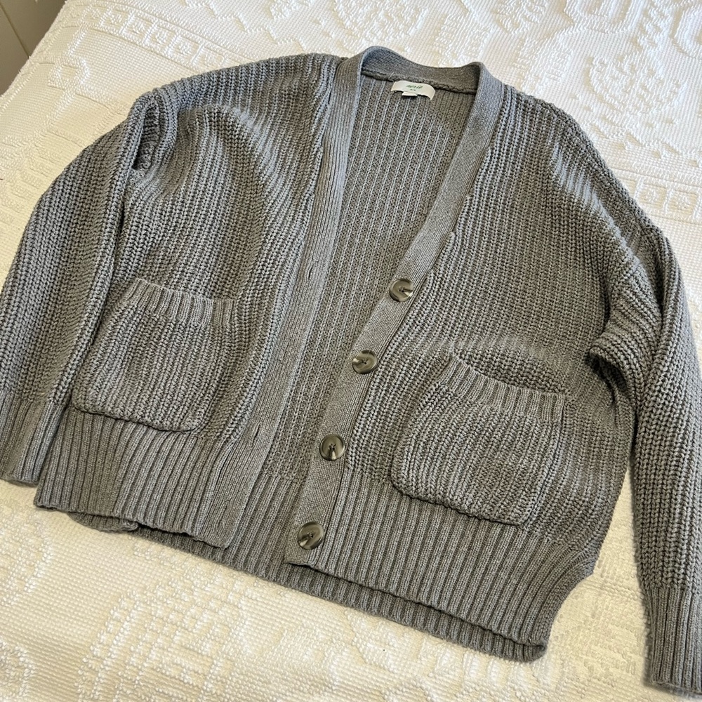 Aerie cardigan sweater - Picture 2 of 4